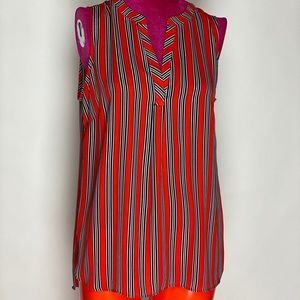 Striped, sleeveless tunic.